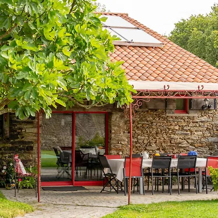 Grand Nature 6 Chambres, Piscine Interieure, Etang De Peche